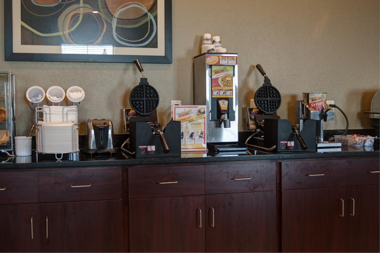 Cobblestone Hotel And Suites - Jefferson מראה חיצוני תמונה
